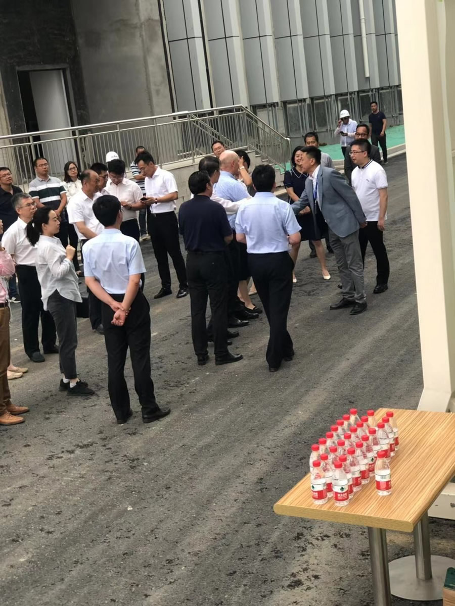 TD 型斗式提升机